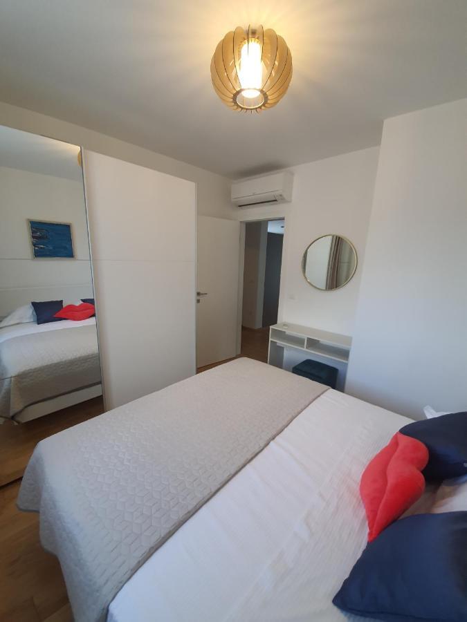 Mariposa Makarska 83M2 New Apartment With Garage Exterior photo